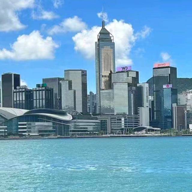 1009457632 阿娇
