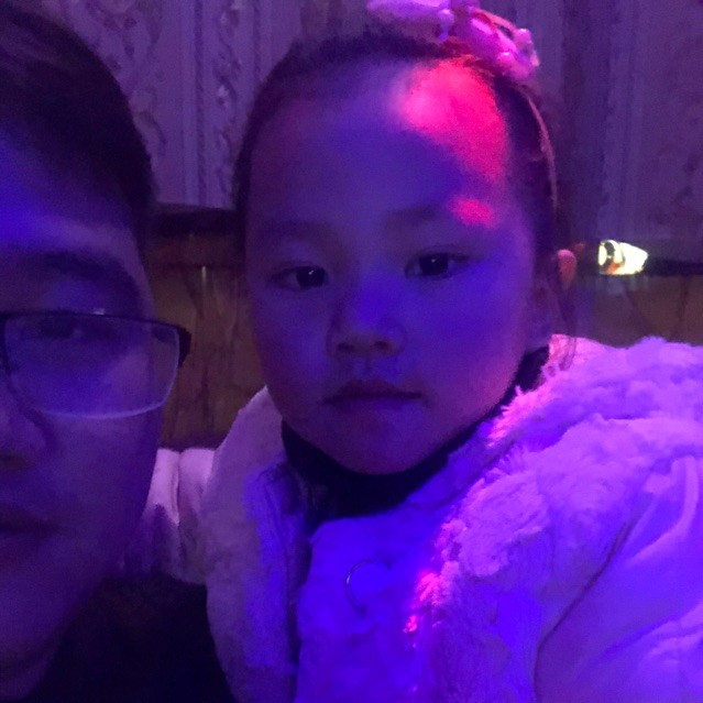 1026007975 抬头触摸那一抹阳光