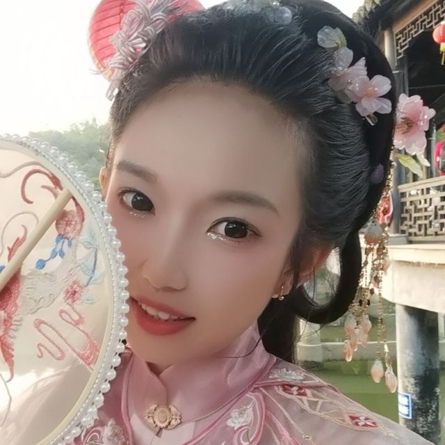 104515 ๓ 尐蒾鍸児 