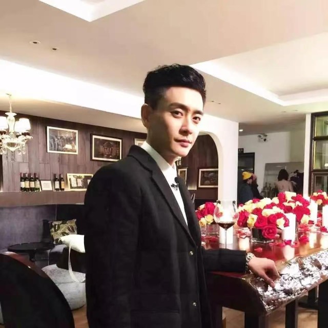 104590 李佰佰