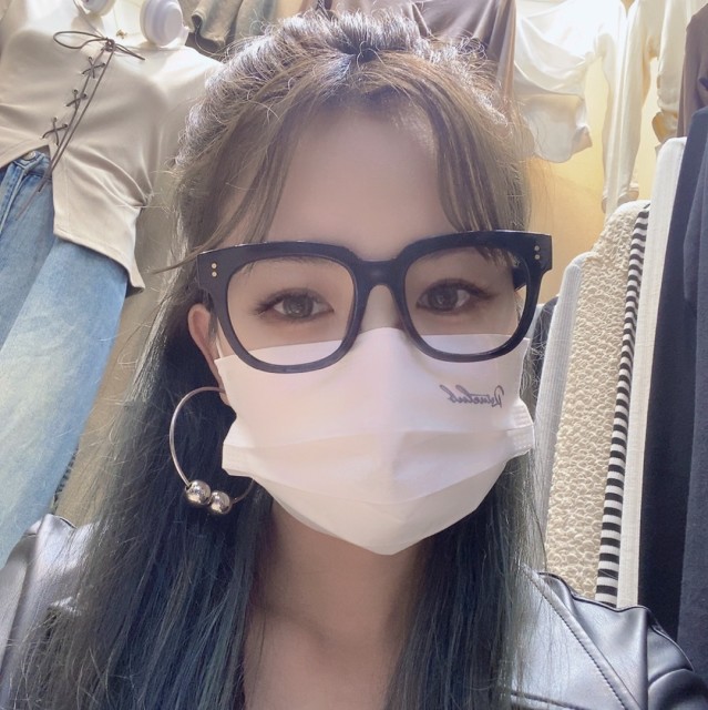 1071011 ：清清@