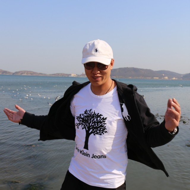 1076989 Tony Sun