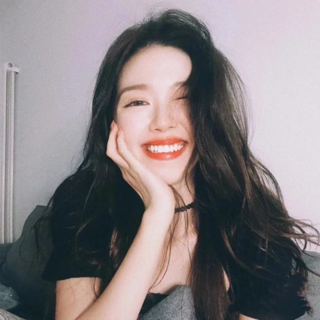 1077102 Lena.
