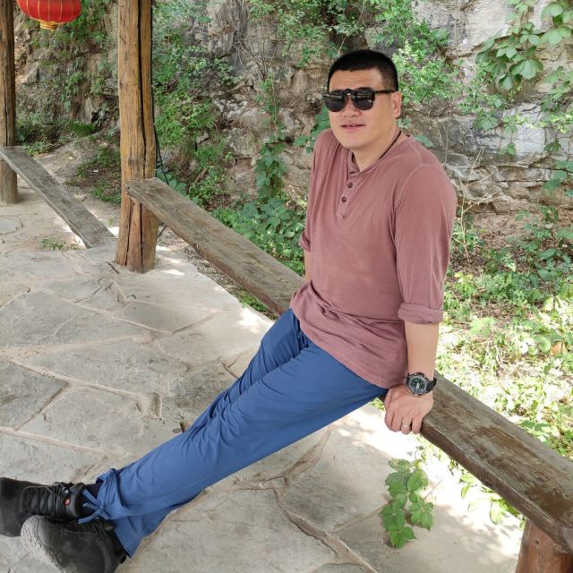 1077392 无事茫