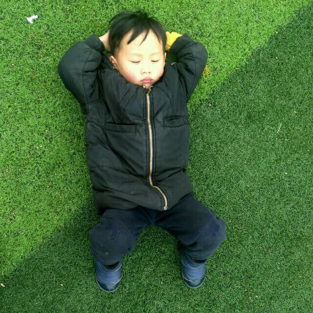 1084819 ◤關於,