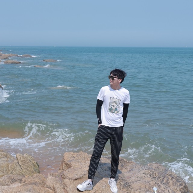 1085240 R_yan.