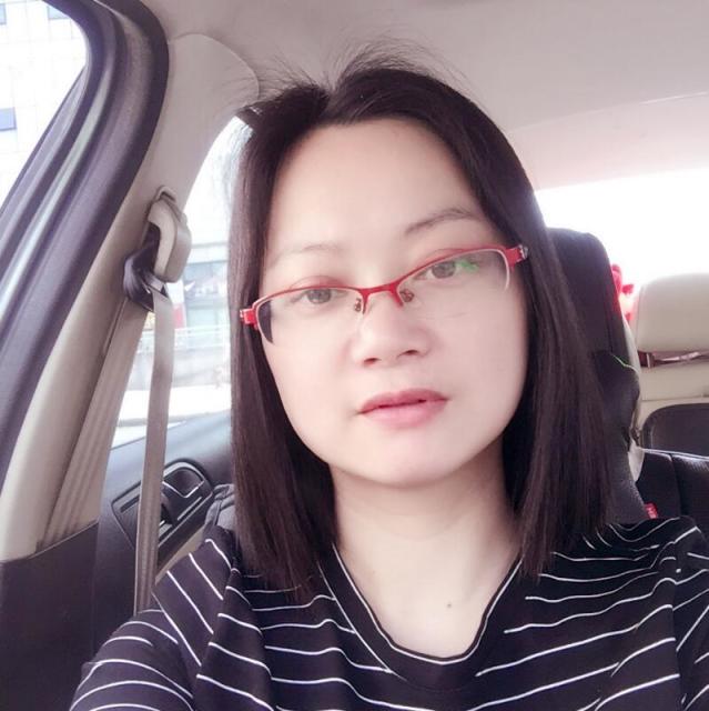1086150 雨中的纸鹤