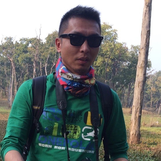 108694 烟圈 Ethan