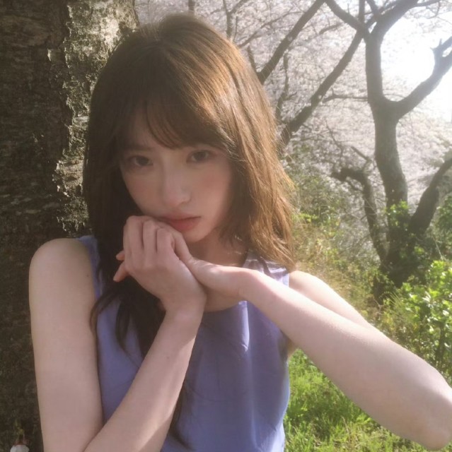 1087996 妍妍