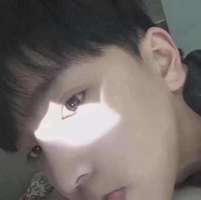 1092438 •˽•