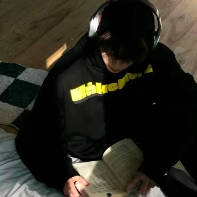 1093948 郑贵源