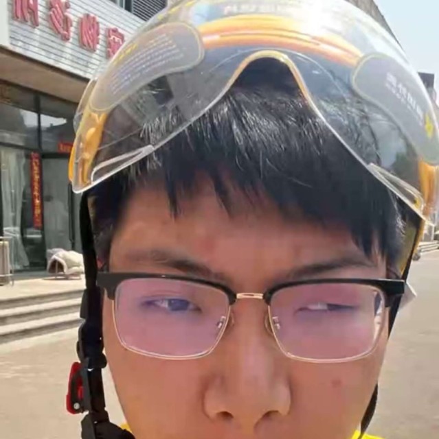 1094943 ‭