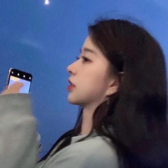 1096518 辉煌信贷客服