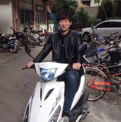 1110032 眼泪笑了