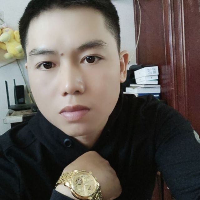 1110582 阿栋
