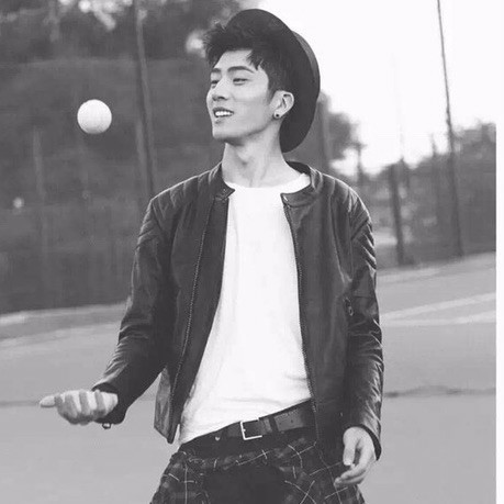 1112140 追风少年