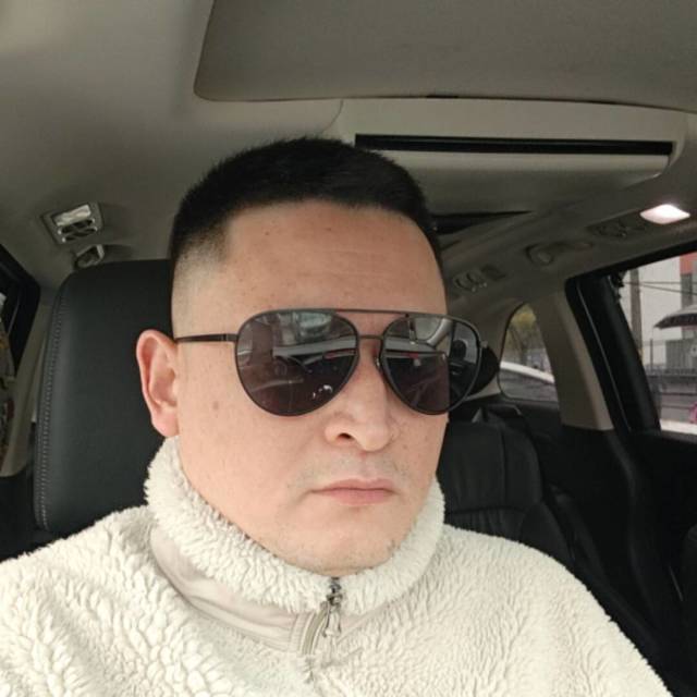 1112183 员外