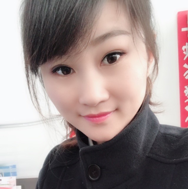 1112659 蓝 若 萱 丶