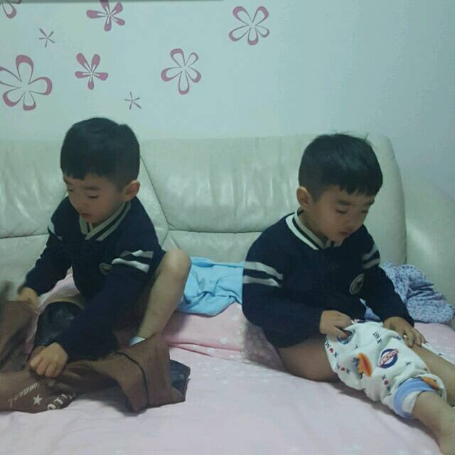 1119082  淡然。
