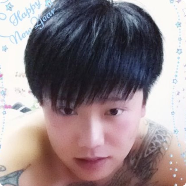 1121555 闹玩扣眼珠子