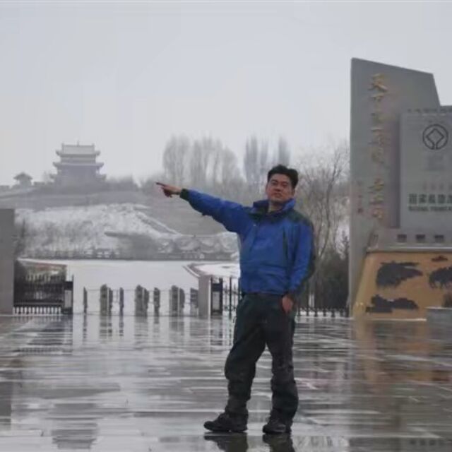 1121918  赫拉克拉斯
