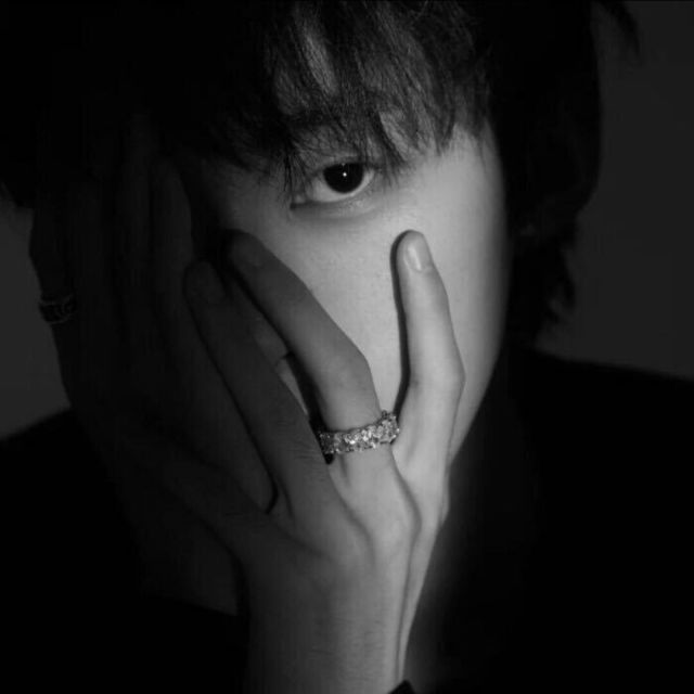 1122216 ゾ✨ ི點點