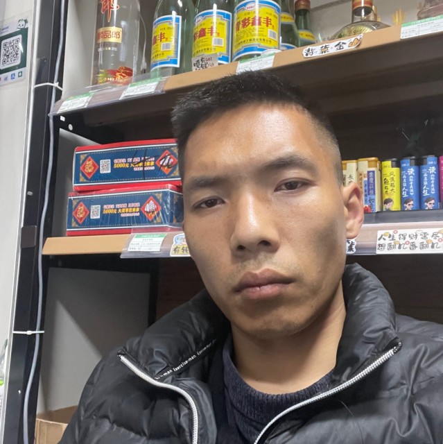 1123968303 。