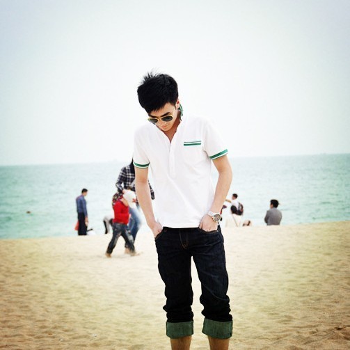 1126051 Mr.lee