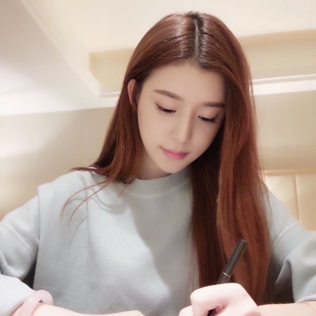 1132211  思绪走了光、