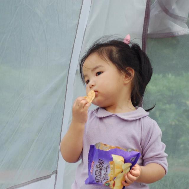 1132235 胡小西