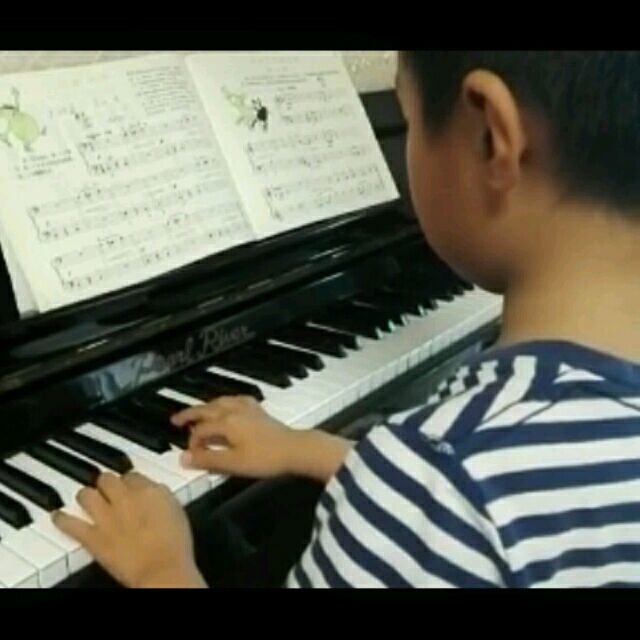 1136839 方玲