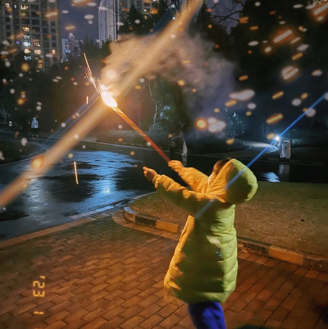 1142004 张