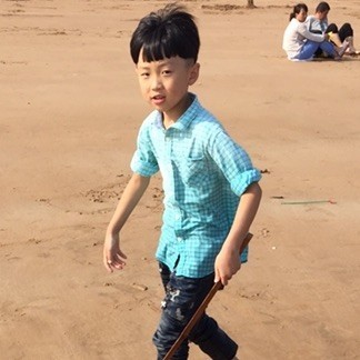 1150950 湖泊的鲨鱼