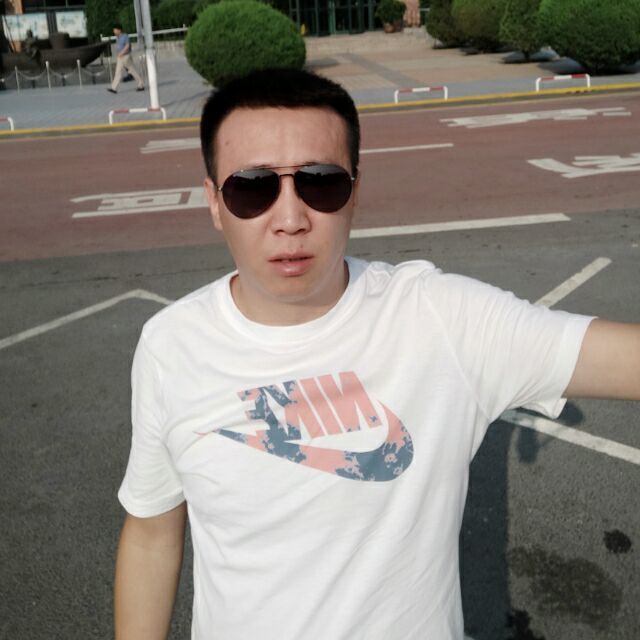 1154887 Good,man
