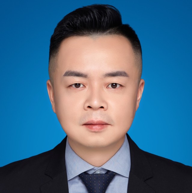 1162674 Kurt Cheng / 武汉德迅