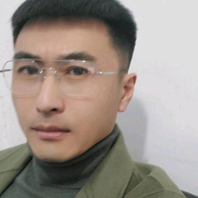 1169078 上帝的左轮