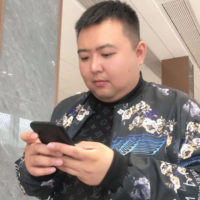1171180 ๓手上的烟花！
