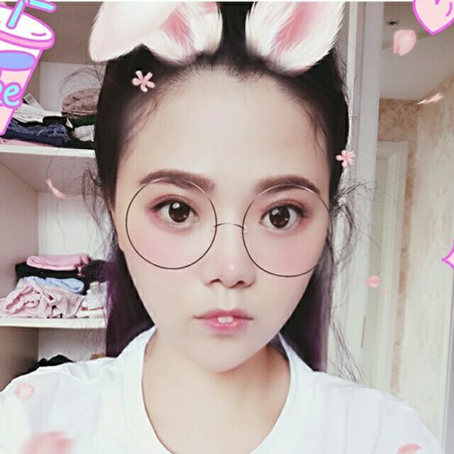 1172292 A卓妍