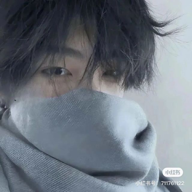 1175360 微笑