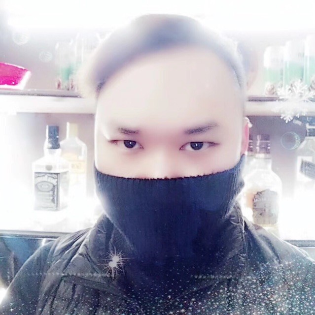 1200067 丶寡人
