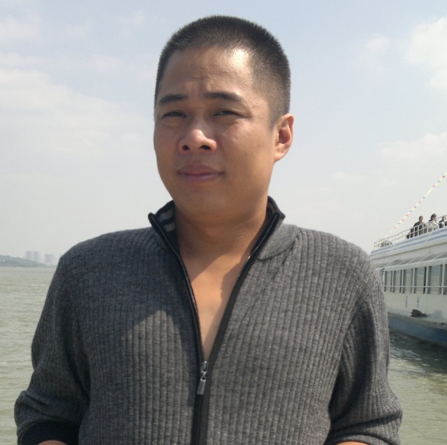 121137 阿峰