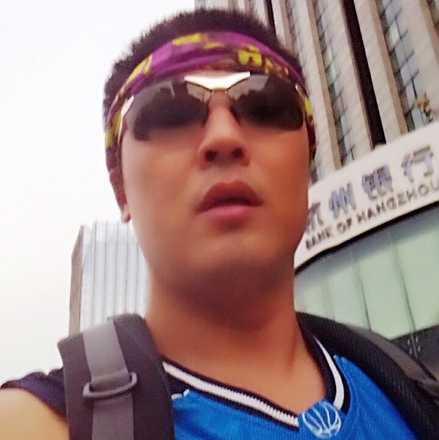 124992 诗剑书生