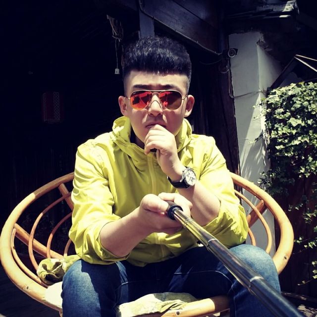 1275531 Mr_Sue