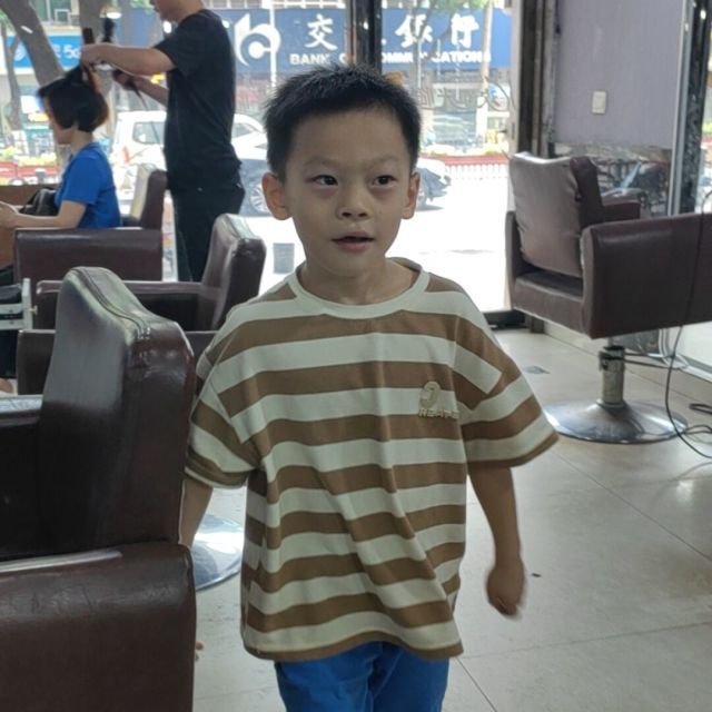 1276509 杰少。