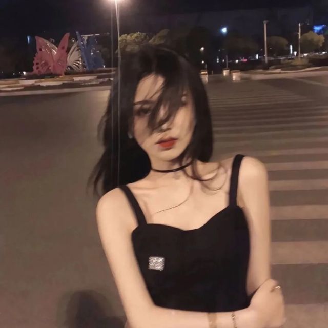 1284626300 穷极一生做不完一场梦⣧