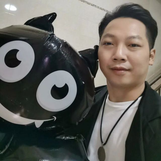 1288634 萤火虫