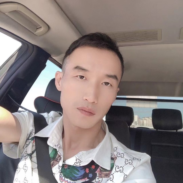 1288885 *玩转奢侈品*