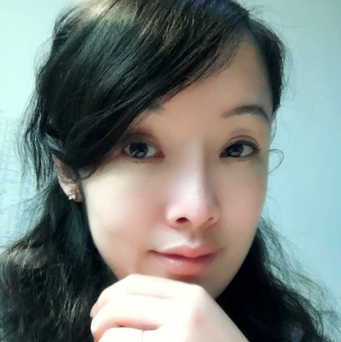 1290323 白衣侠女