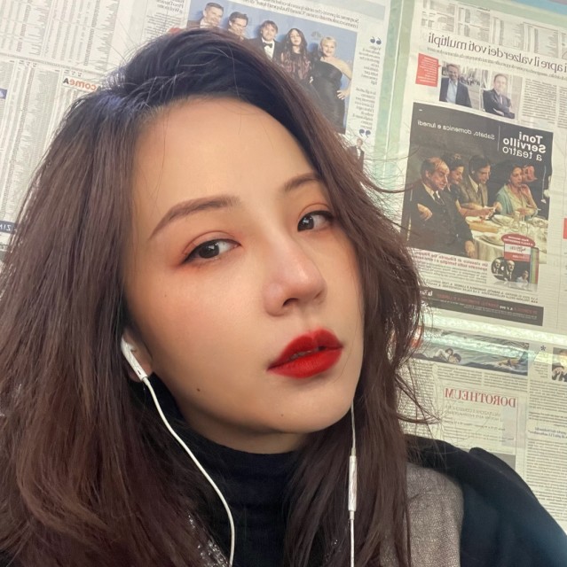 129084 4凤姐