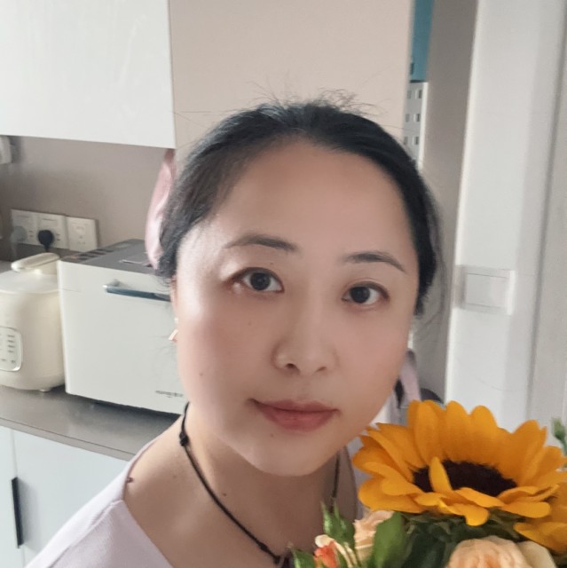 1294390 小静子